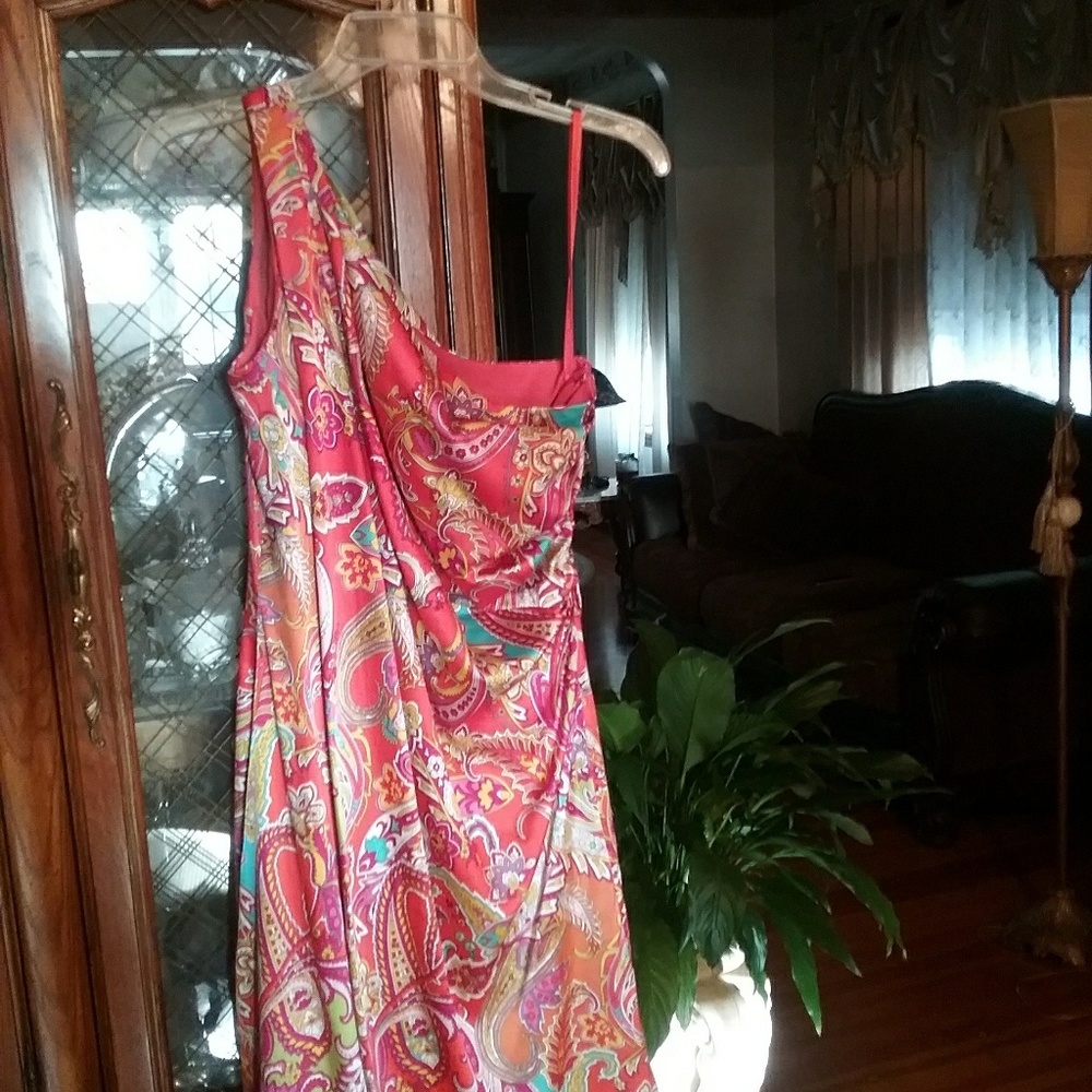 Women's dress